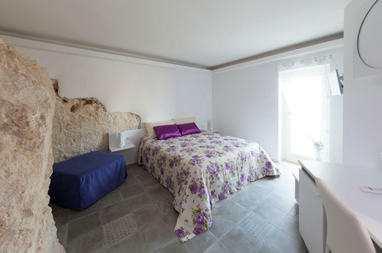 Terrazza Santa Barbara Hotel Matera Exterior photo
